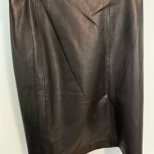 Oscar de la Renta Black Leather Pencil Skirt